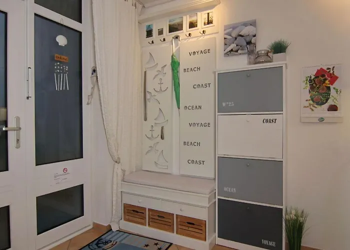 Sea View E&j Paul Comfortable Vacation Apartment Großenbrode